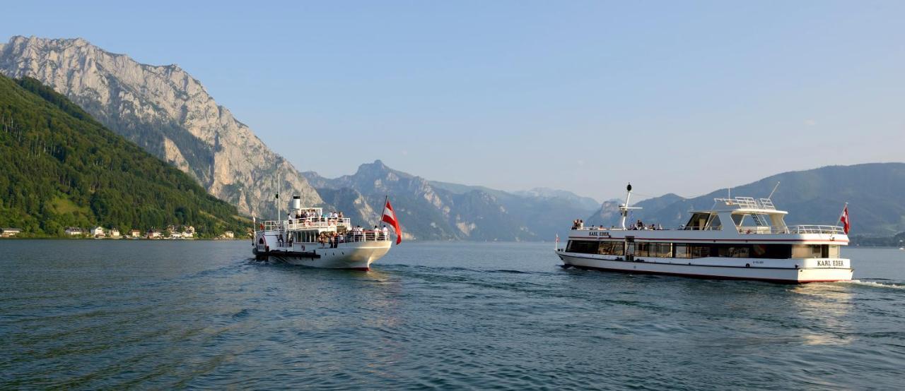 Boutiquehotel Zum Goldenen Hirschen Gmunden Exterior photo